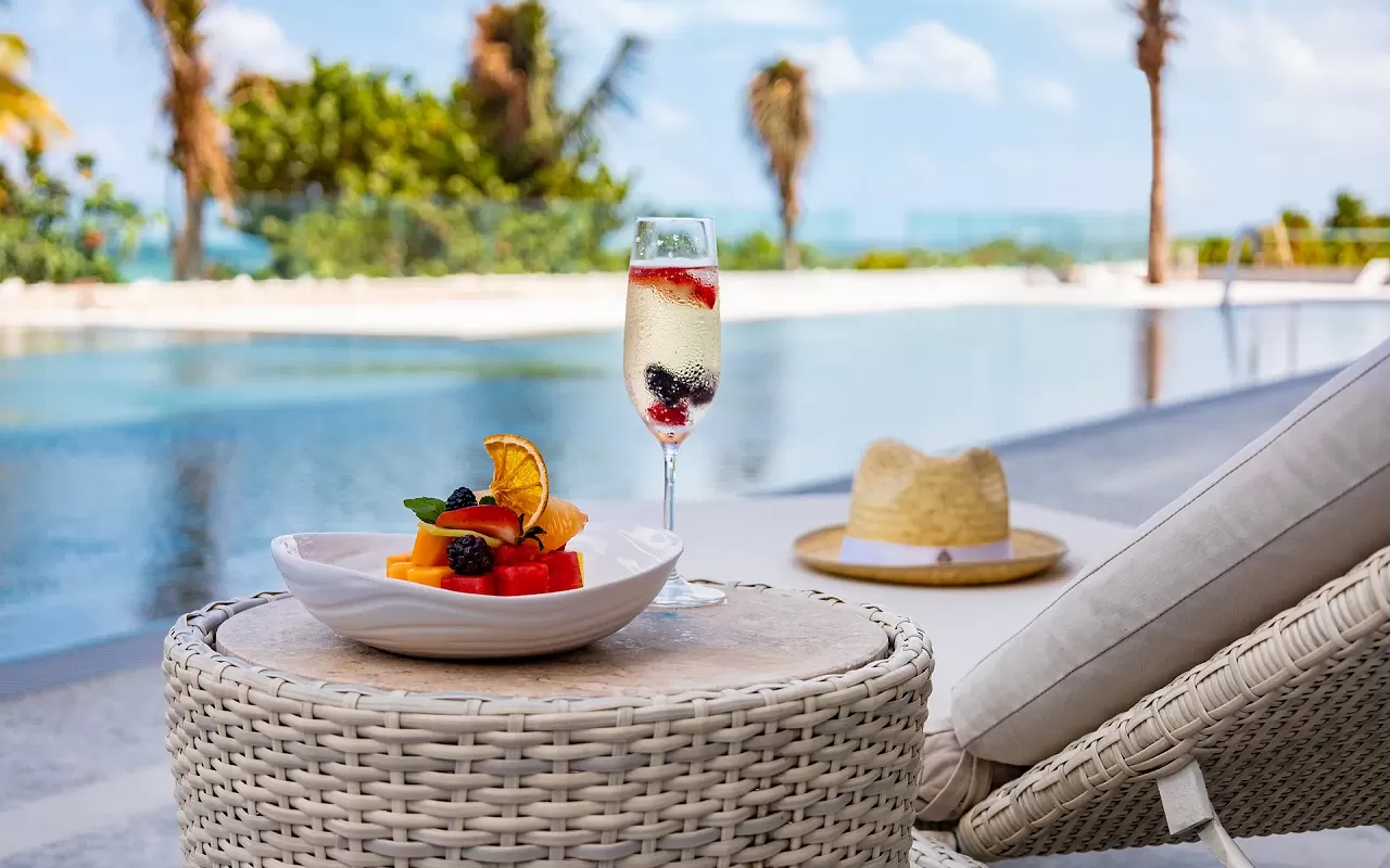 Snack at Beachfront Pool